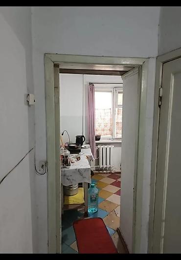панельные дома: 3 комнаты, 52 м², 104 серия, 2 этаж, Старый ремонт — 3