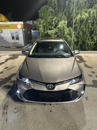 Toyota: Toyota Corolla: 2021 г., 1.2 л, Автомат, Бензин, Седан