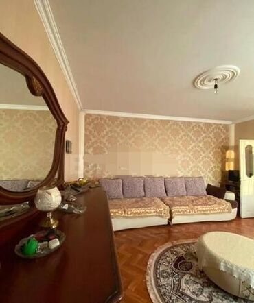 nizami kiraye ev: Kohne guneslide bolmenin yaninda 16/7 de 3 otaq 78 kv esyali menzil