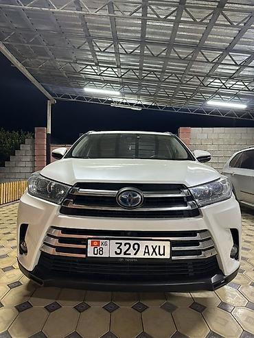 Toyota Highlander: 2017 г., Гибрид, Кроссовер