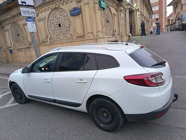 Renault: Renault Megane Grandtour (universa), ağ rəng Dizel dCi Xüsusiyyətlər — 3