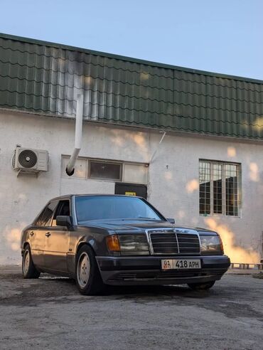 мерс 124 автомобиль: Mercedes-Benz E 230: 1993 г., 2 л, Механика, Бензин, Седан