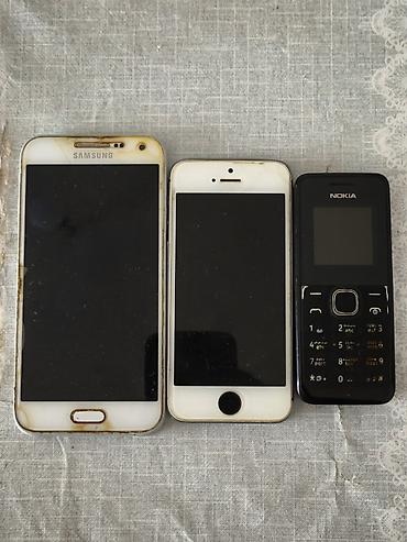samsung 980: Lot: 3 ədəd mobil telefon - Samsung (ağ rəng, böyük ekranlı Galaxy — 1