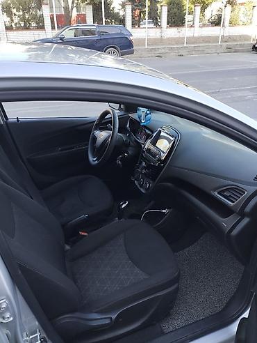 Продажа авто: Chevrolet Spark: 2018 г., 1 л, Автомат, Бензин, Хэтчбэк — 8