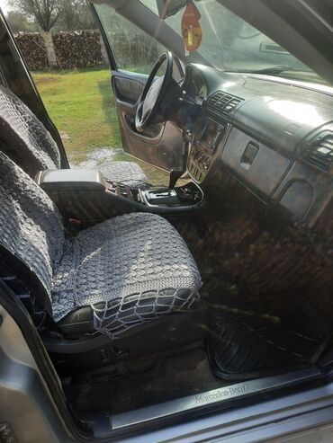 Mercedes-Benz: Mercedes-Benz ML 320: 3.2 l | 2001 il Ofrouder/SUV — 6