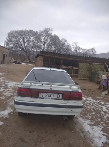 Mazda: Mazda 626: 1989 г., 0.2 л, Механика, Бензин