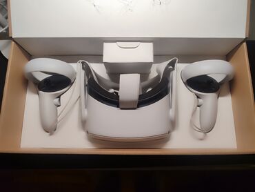 airpods qutusu: Oculus Quest 2 VR seti Paket məzmunu: - Oculus Quest 2 ağ rəngli VR