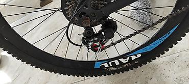 böyük velosiped: RAUL Gypsy Raptor dağ velosipedi parkişka tezedi skorus deyişeni — 2