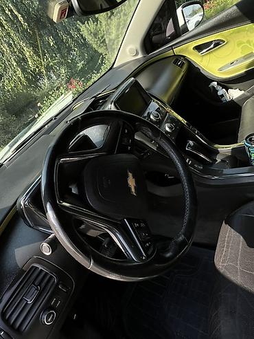 клей для фар: Chevrolet Volt: 2012 г., 1.2 л, Автомат, Гибрид, Хэтчбэк — 8