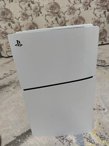 PS5 (Sony PlayStation 5): PlayStation 5 (дисковая версия) + беспроводной геймпад DualSense Не — 4
