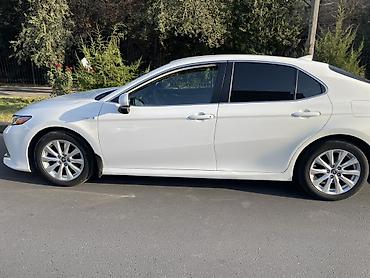 ender s: Toyota Camry: 2019 г., Автомат, Гибрид, Седан — 5