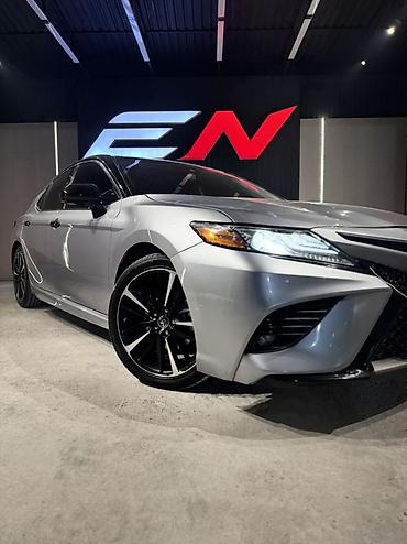 уна: Toyota Camry: 2018 г., 2.5 л, Автомат, Бензин, Седан — 2