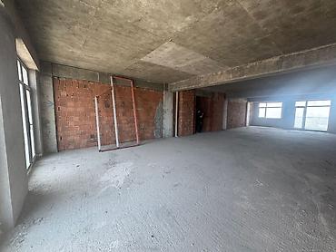 cıxarış nədir: 4 otaqlı, Yeni tikili, 154 kv. m — 8
