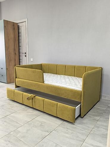 yorğa: Oğlan və qız üçün, Yeni, Çarpayı, Bazasız, Matras ilə, Siyirməli — 1