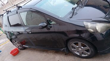 toyota fit: Honda Fit: 2003 г., 1.3 л, Вариатор, Бензин, Универсал