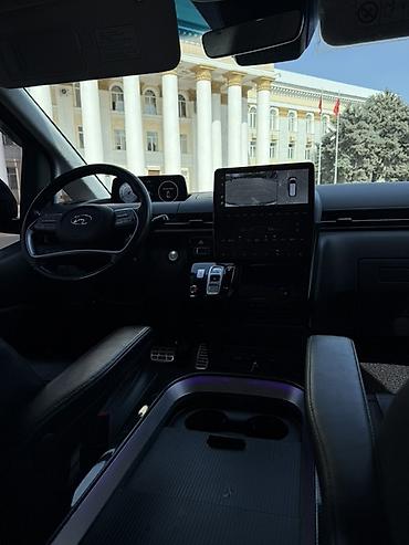 tank 3 pro цена: Hyundai Staria: 2023 г., 3.5 л, Автомат, Газ, Минивэн — 10