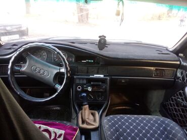 Audi: Audi 100: 1991 г., 2.3 л, Механика, Бензин — 8
