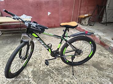 Спортивные велосипеды: 🚲 29-luq Kişi Velosipedi – Əla Vəziyyətdə 29-luq təkərlər Dağ tipli / — 4
