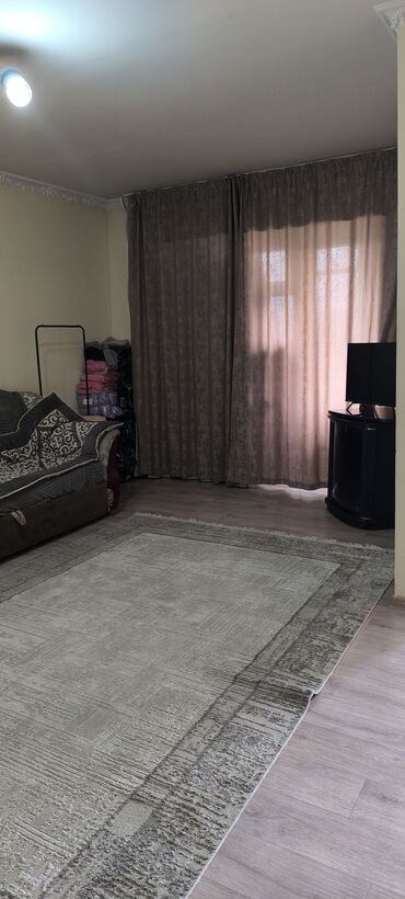однушка хрущевка: 2 комнаты, 42 м², Хрущевка, 4 этаж, Косметический ремонт