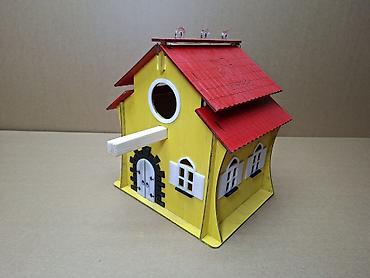 Зоотовары: - Məhsul: Dekorativ quş evi / yemləyici - Material: Taxta korpus — 1