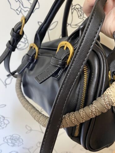 puma cipele za zimu: Torba za rame, Zara, Materijal: Veštačka koža