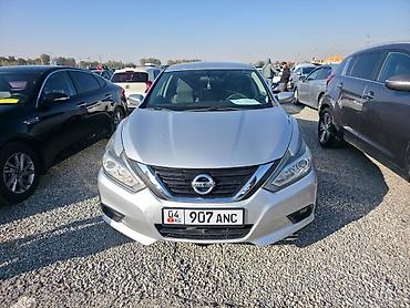 2017: Nissan Altima: 2017 г., 2.5 л, Вариатор, Бензин, Седан — 4