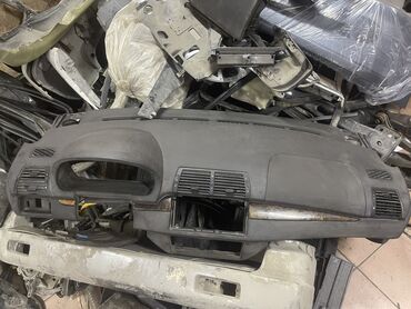 Другие детали кузова: БМВ запаска е53 е70 Привозные — 18