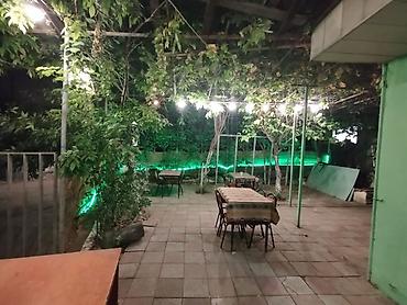 Budkalar, köşklər: Təndir və kafe satılır !!! ümumi sahə(bağı ilə bir yerdə): 2 sot — 10