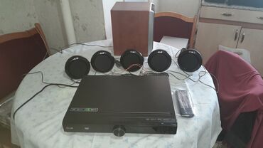 jbl qapi kalonkalari: Musigi mərkəzi LG 5,1 resiver Aux, Usb,Fm radio,Dvd cd mp3 6 dənə at lalafo.az jbl qapi kalonkalari: Musigi mərkəzi LG 5,1 resiver Aux, Usb,Fm radio,Dvd cd mp3 6 dənə