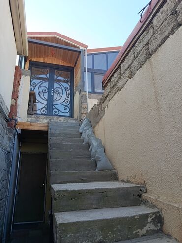 Ofislər: Qala Ramanada kupçalı 2 mertebe 2 aylelik şerayiti olan ev satıram .Su -da lalafo.az — 3 Ofislər: Qala Ramanada kupçalı 2 mertebe 2 aylelik şerayiti olan ev satıram .Su — 3