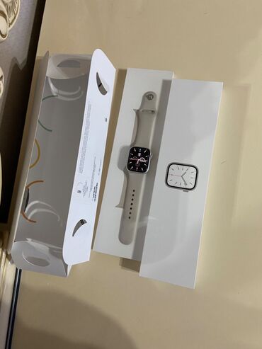 продам чемодан: Apple watch 7, 41 mm, в идеальном состоянии. Продаю Срочно. Зарядка