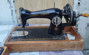 overlock tikis masini: Tam işlək vəziyyətdədir. Real alıcılar zəng etsin