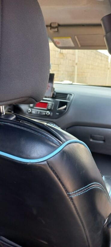 Kia: Kia Rio hatchback – EcoDynamics satılır 13500 manat - Kuzov: 5 qapılı — 12