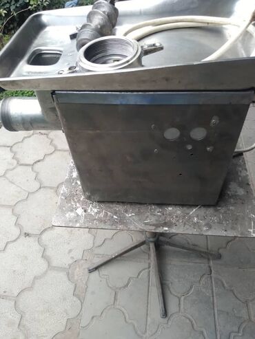 электрошашлычницу б у: Продаю Мясорубку мим 300 1,1 кв 1500 об состояние отличное цена 28000