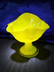 Vaze i saksije: Vaza, Staklo, bоја - Žuta, Novo na lalafo.rs — 1 Vaze i saksije: Vaza, Staklo, bоја - Žuta, Novo — 1