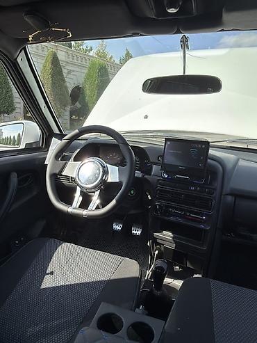 VAZ (LADA): VAZ (LADA) 2115: 1.6 l | 2012 il 88000 km Sedan — 17