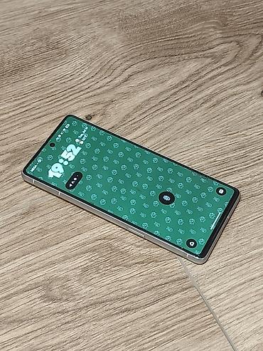 Google Pixel 7, белый цвет Snow. Основные характеристики: - Экран