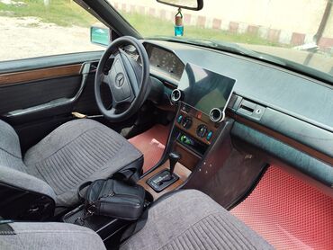 Mercedes-Benz: Mercedes-Benz W124: 1991 г., 2.2 л, Автомат, Газ, Седан — 20