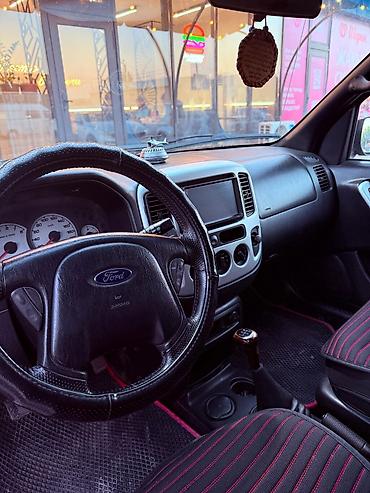 авто химии: Ford Maverick: 2001 г., 2 л, Механика, Бензин, Внедорожник — 3