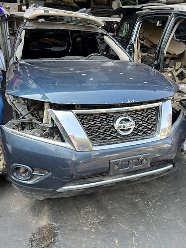 кузов ниссан: Nissan, 2013 г., Б/у, Оригинал — 5