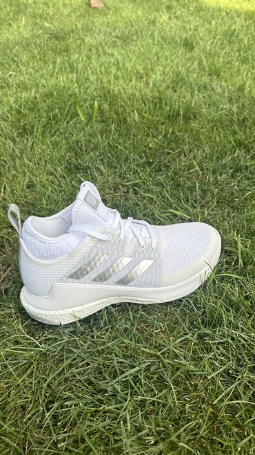 кроссовки спортивные: Adidas Crazyflight из Америки 🇺🇸 Ватсап Инстанграм ( магазин ) есть