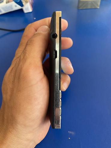 nokia e52: ''Blackberry''P’9981смартфон Б/У 
Хорошем в состояние — 5