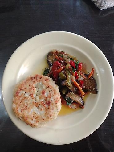 Медицинские услуги: Пансион предоставляет квалифицированный уход за пожелыми и больными — 10