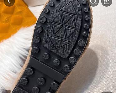 charles keith: Charles&Keith, Ölçü: 40.5, rəng - Qəhvəyi, Yeni — 2