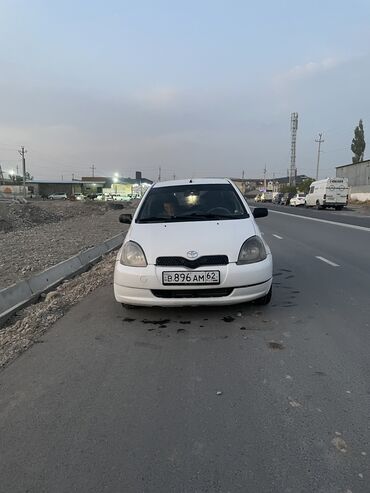 toyota fg: Toyota Yaris: 2003 г., 1.3 л, Механика, Бензин