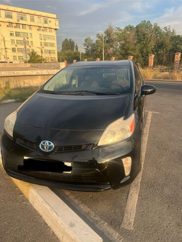 приус плагин: Toyota Prius: 2013 г., 1.8 л, Гибрид, Хетчбек