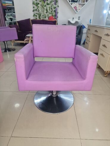 Ticarət tərəziləri: 135 Azn Salon kreslosu.əla veziyyetde.unvan Nərimanov