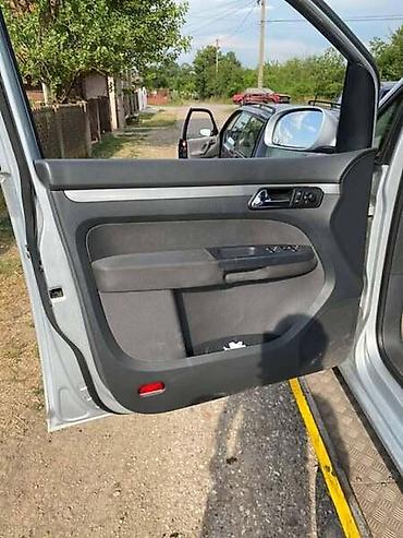 startac: ZADNJI BRANIK ZA VOLKSWAGEN TOURAN OD 2001. DO 2005. GOD. | Polovni — 1