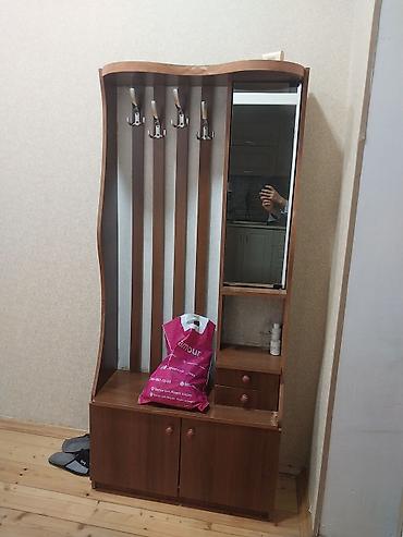 Dəhliz dolabları: İşlənmiş, 5 qapı, Güzgülü, Qəhvəyi, Açılan, Düz dolab — 2