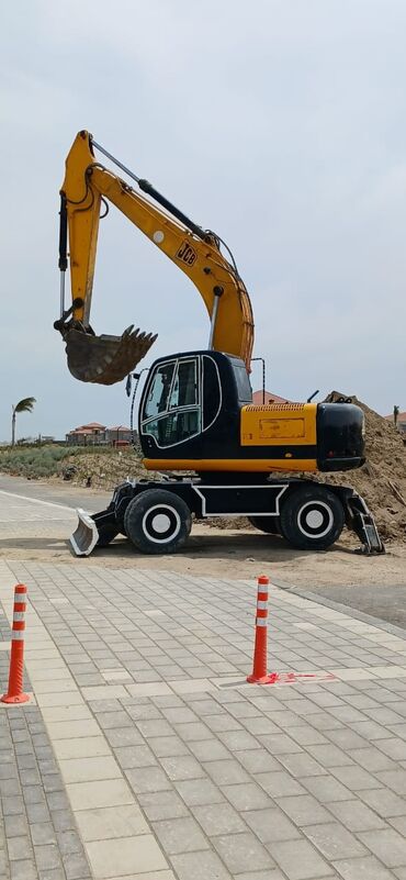 satdıq ekskavator bakı: Ekskavator "JCB 160"
Heç bir problemi yoxdur.
19000 moto saat